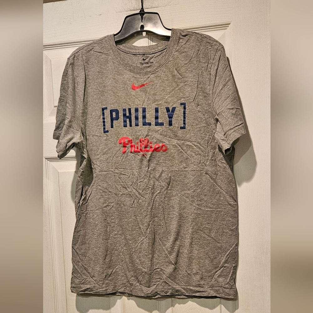 NIKE PHILLIES TSHIRT
